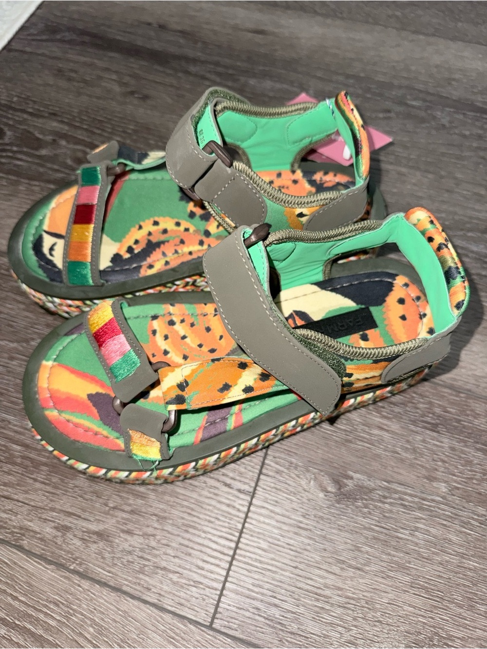 FARM Rio Vegan Green Multicolor Braided Platform Sandals - Picture 3 of 9